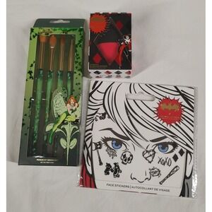 DC x Revolution Poison Ivy Brush Set & Harley Quinn Blending Sponge & Stickers